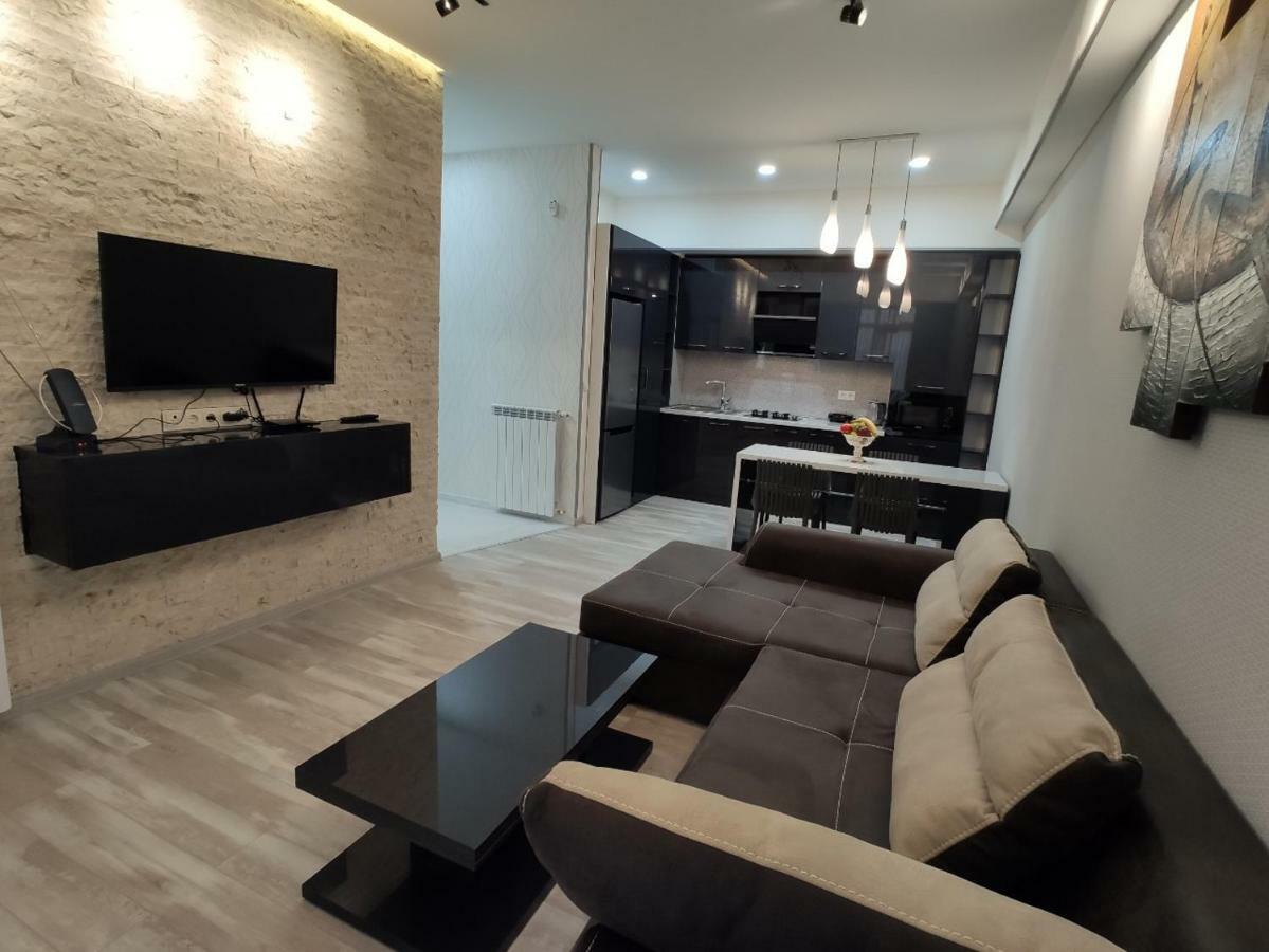 Tbilisi App 3 Apartment ภายนอก รูปภาพ